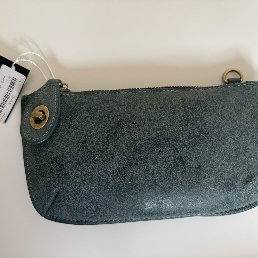 Cyan Faux Leather Wristlet Clutch
